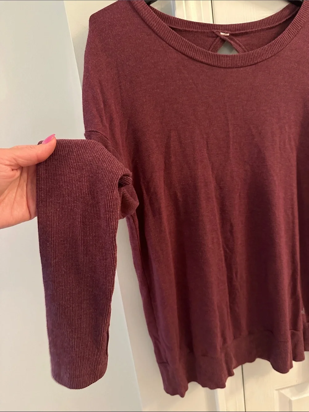 ALO Yoga Textured Long Sleeve Crew Pullover Open Back Detail - Wine- Best for L